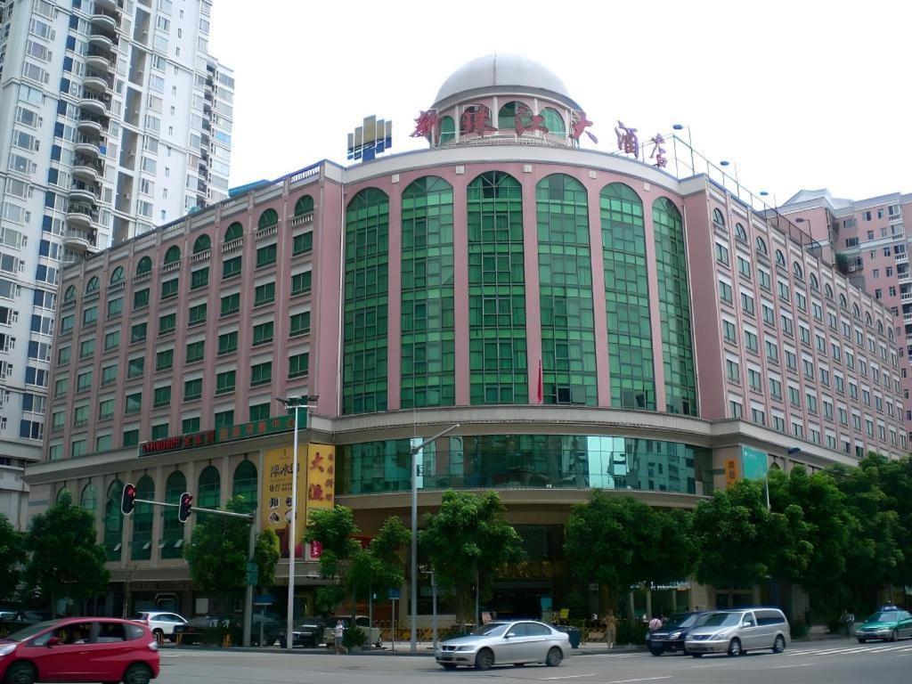 New Pearl River Hotel Canton Esterno foto