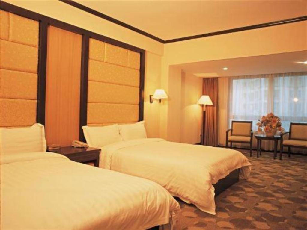 New Pearl River Hotel Canton Esterno foto