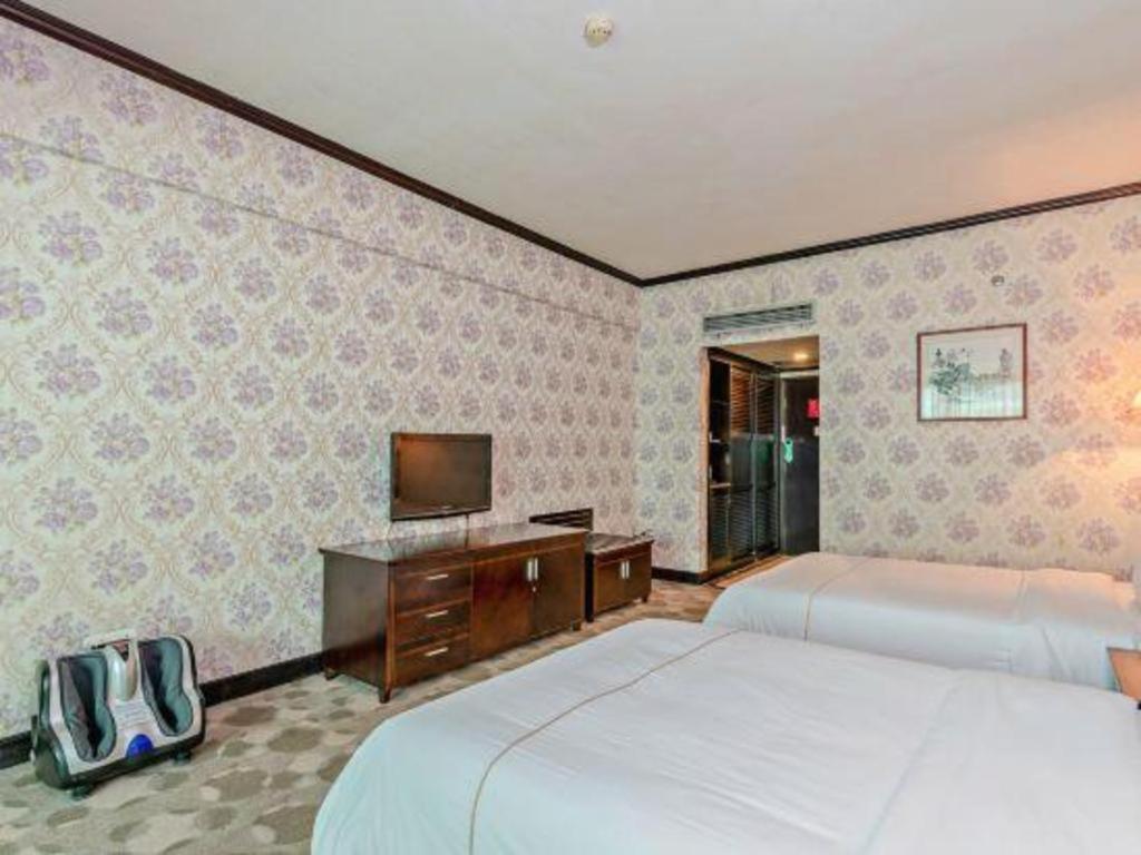 New Pearl River Hotel Canton Esterno foto