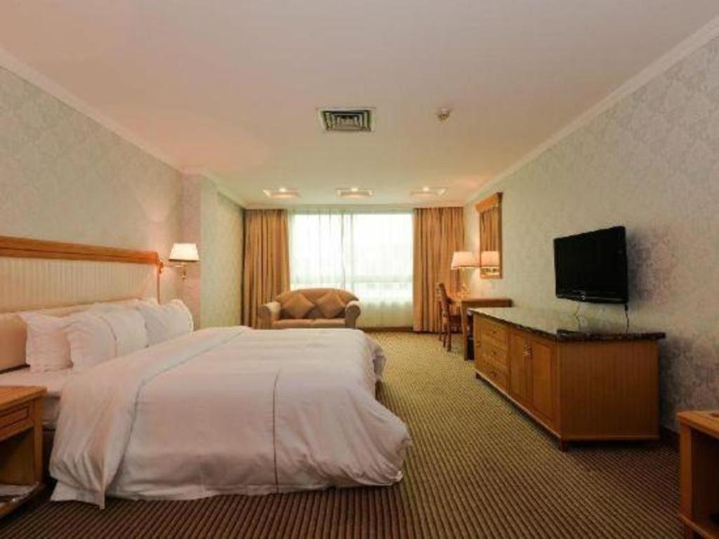 New Pearl River Hotel Canton Esterno foto
