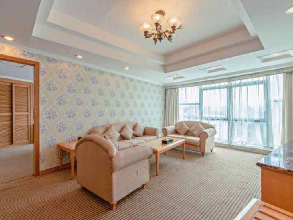 New Pearl River Hotel Canton Esterno foto